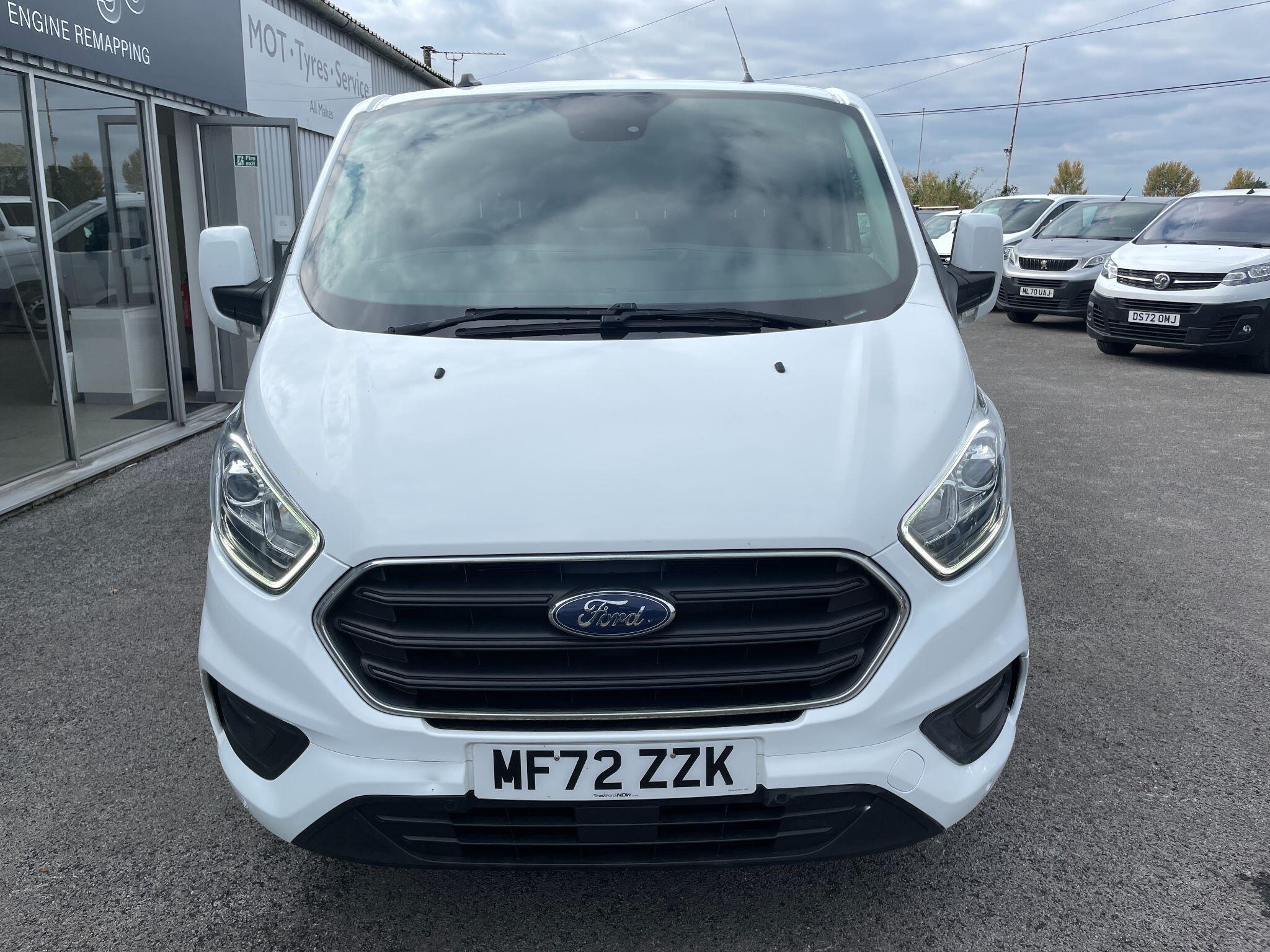 Ford Transit Custom - image 9